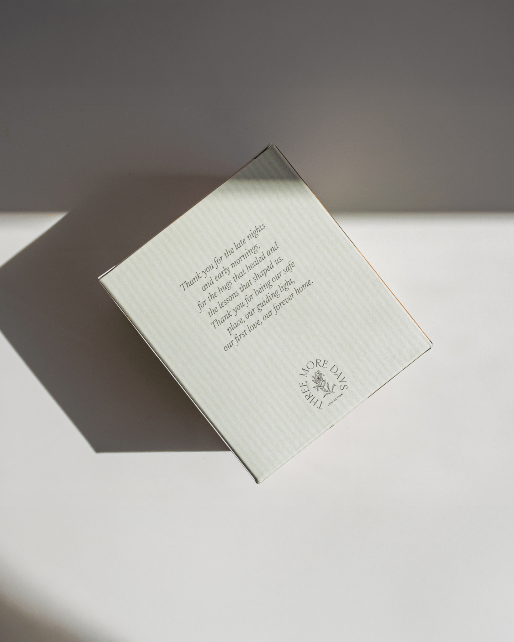 LOVE YOU MOM: PATCHOULI/ CEDARWOOD / ROSE / MUSK / SANDALWOOD AMBER CANDLE 200G - Three More Days Collection