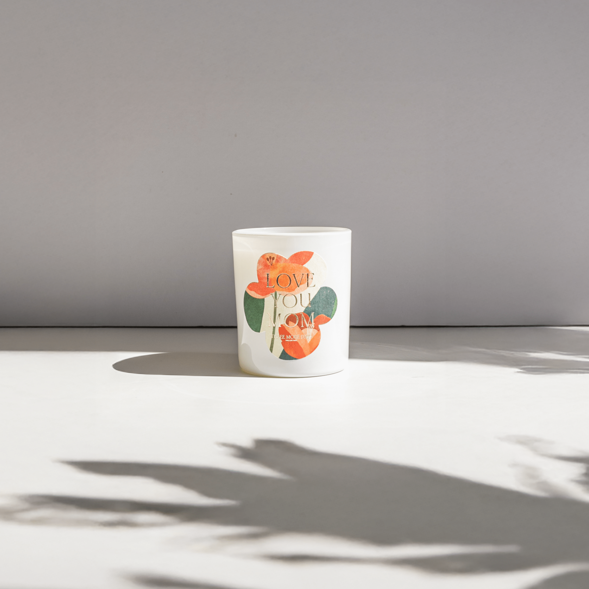LOVE YOU MOM: PATCHOULI/ CEDARWOOD / ROSE / MUSK / SANDALWOOD AMBER CANDLE 200G - Three More Days Collection