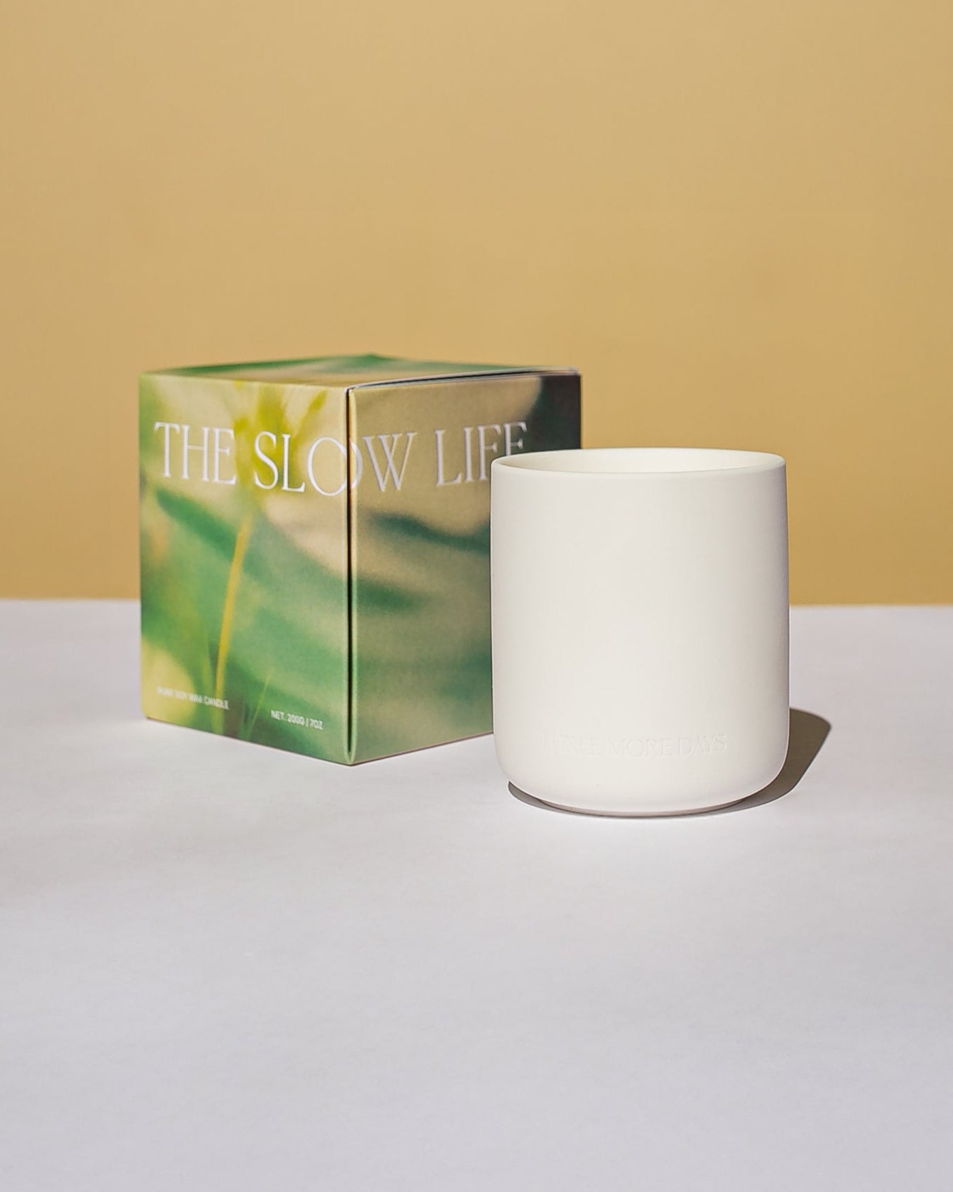 THE SLOW LIFE: Tea / Blue Flowers / Violet / Lily of the Valley Ceramic CANDLE 200G - Three More Days Collection